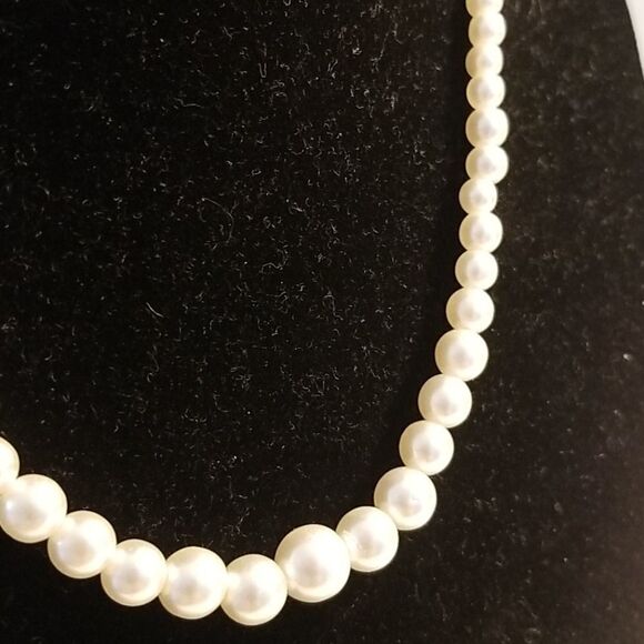 Vintage faux pearl necklace - Picture 4 of 7